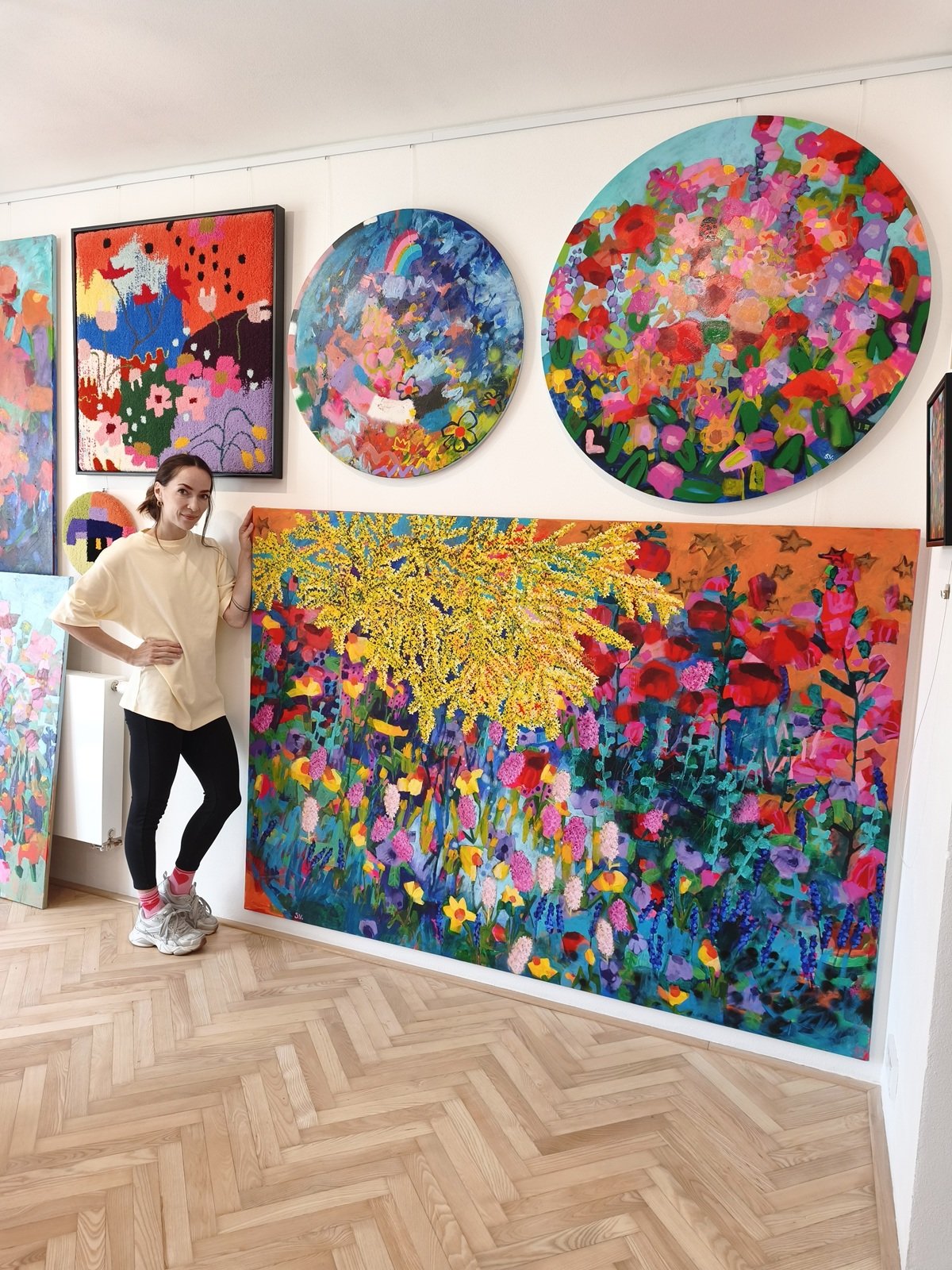 Hotový velkoformátový květinový obraz se zlaticí