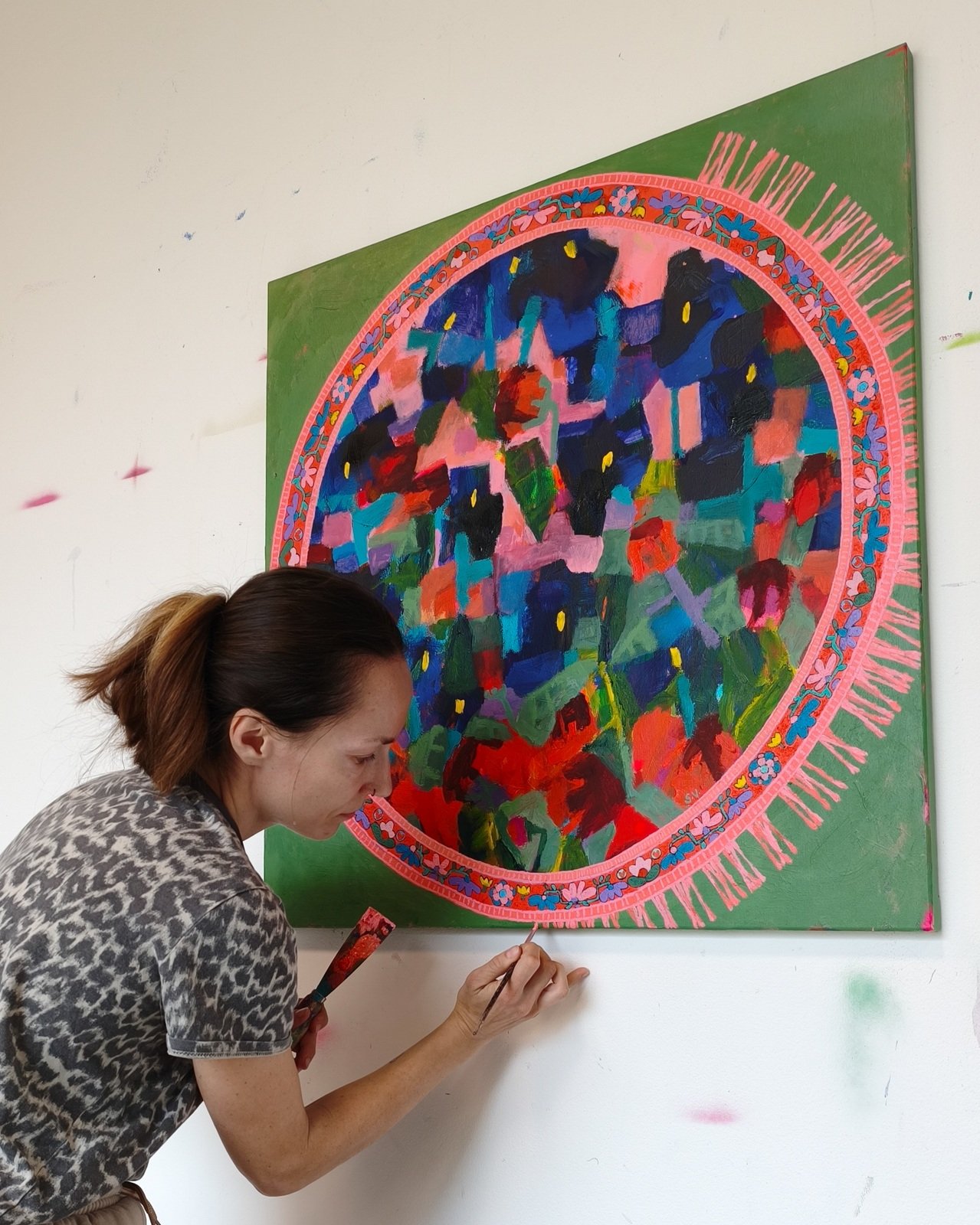 jak namalovat květiny na obraz