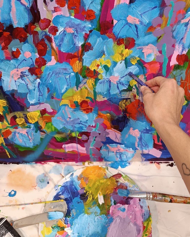 Začátek podmalby abstraktního obrazu akrylovými barvami Začátek podmalby abstraktního obrazu akrylovými barvami