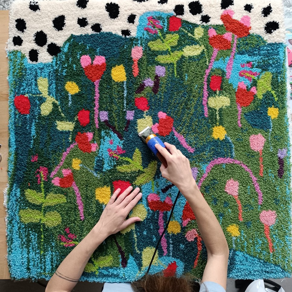 Vlněné tuftované tapiserie jako textilní obrazy Vlněné tuftované tapiserie jako textilní obrazy