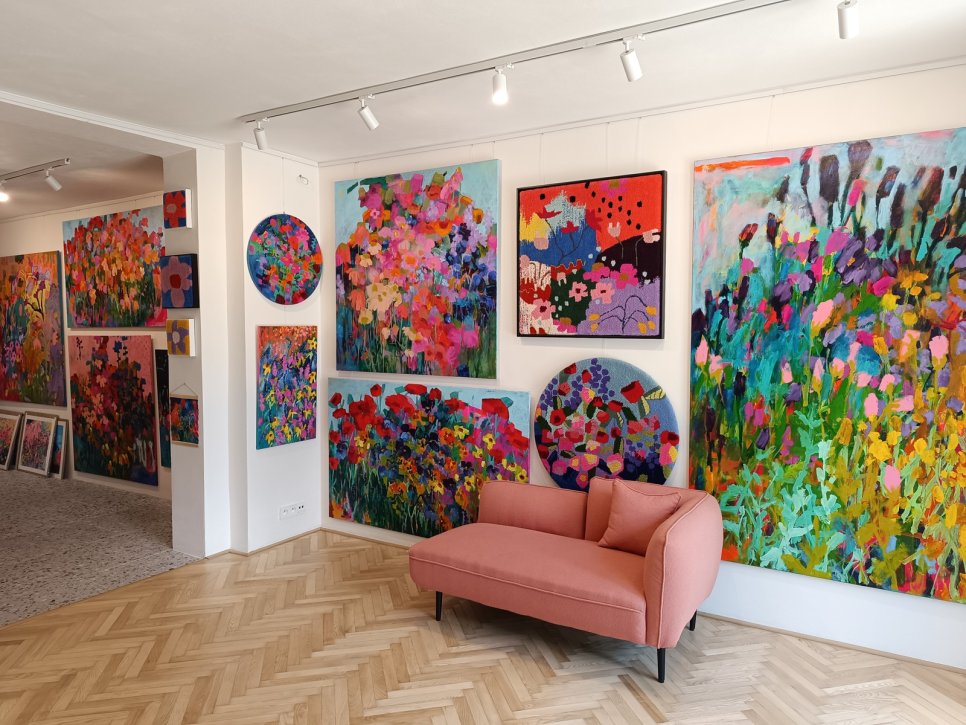 Galerie obrazů mezi vinohrady: příběh SENO atelieru ve Velkých Pavlovicích Galerie obrazů mezi vinohrady: příběh SENO atelieru ve Velkých Pavlovicích